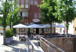 Il Locale